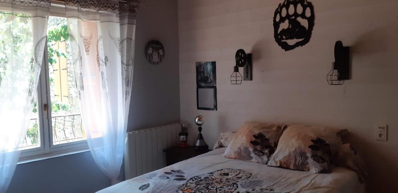 Maison Proche De La Nature Querigut Dış mekan fotoğraf